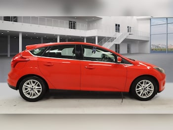 Used Ford Focus 2013 for sale - 76758984: Photo