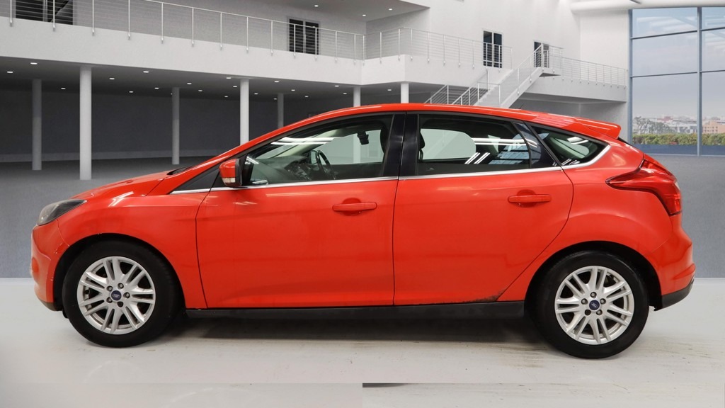 Used Ford Focus 2013 for sale - 76758984: Photo 5