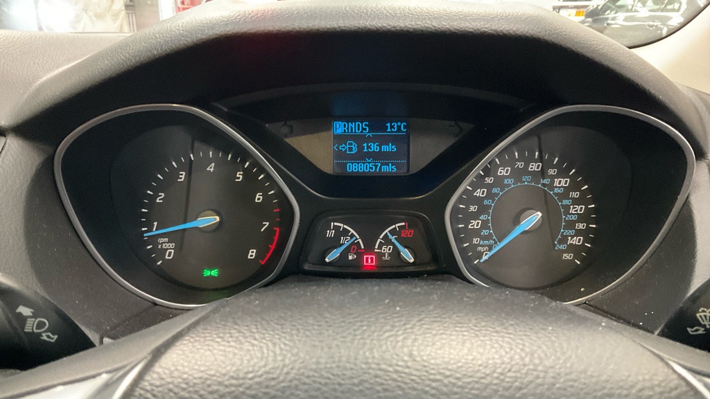 Used Ford Focus 2013 for sale - 76758984: Photo 9