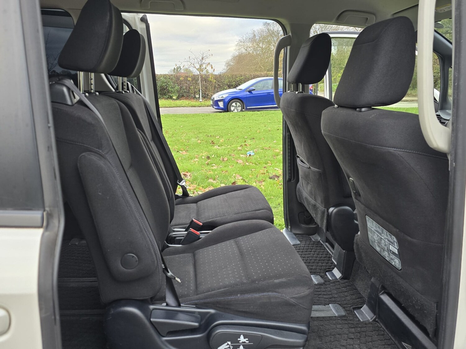 Used Toyota Noah 2025 for sale - 76656288: Photo 36