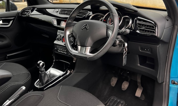 Used Citroen DS3 2015 for sale - 76120540: Photo 17