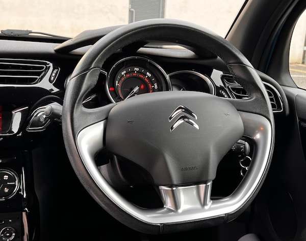 Used Citroen DS3 2015 for sale - 76120540: Photo 20