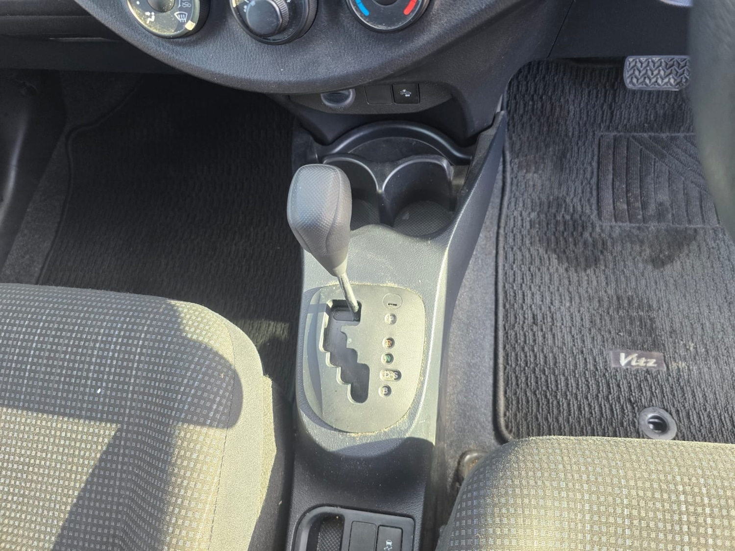 Used Toyota Yaris 2016 for sale - 77483781: Photo 8