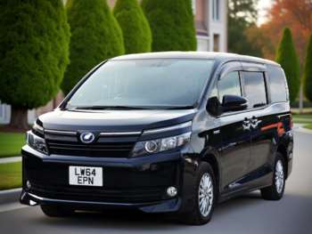 Used Toyota Voxy 2015 for sale - 74899381: Photo