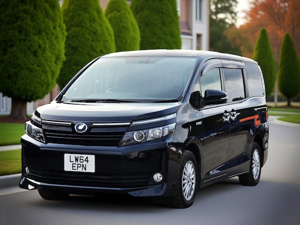 Used Toyota Voxy 2015 for sale - 74899381: Photo 33