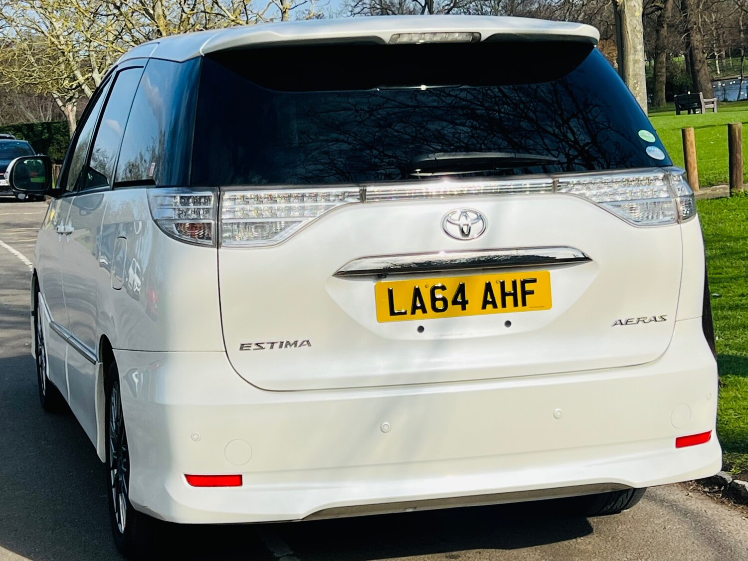 Used Toyota Estima 2026 for sale - 77743023: Photo 11