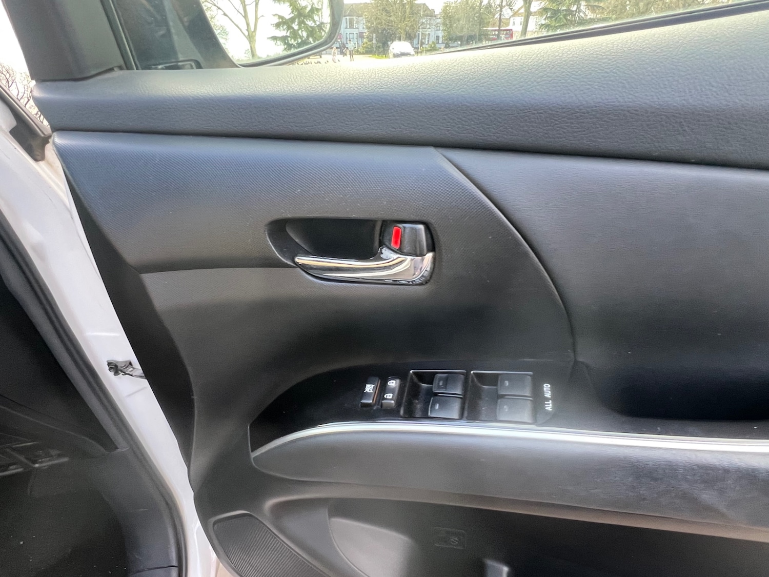 Used Toyota Estima 2026 for sale - 77743023: Photo 27