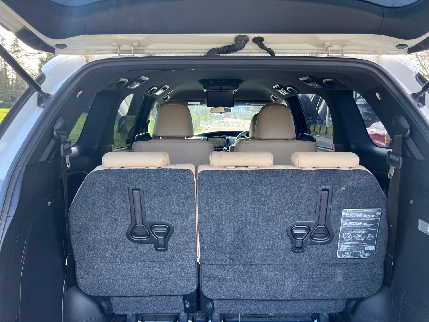 Used Toyota Estima 2026 for sale - 77743023: Photo 29