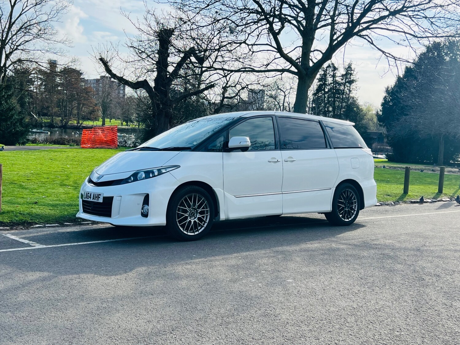 Used Toyota Estima 2026 for sale - 77743023: Photo 5