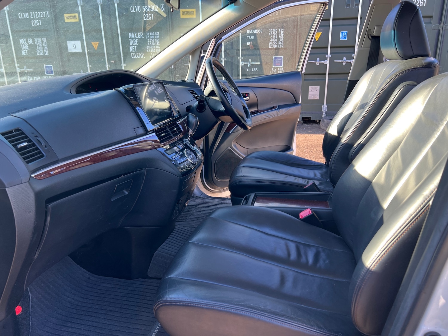 Used Toyota Estima 2024 for sale - 76757409: Photo 18