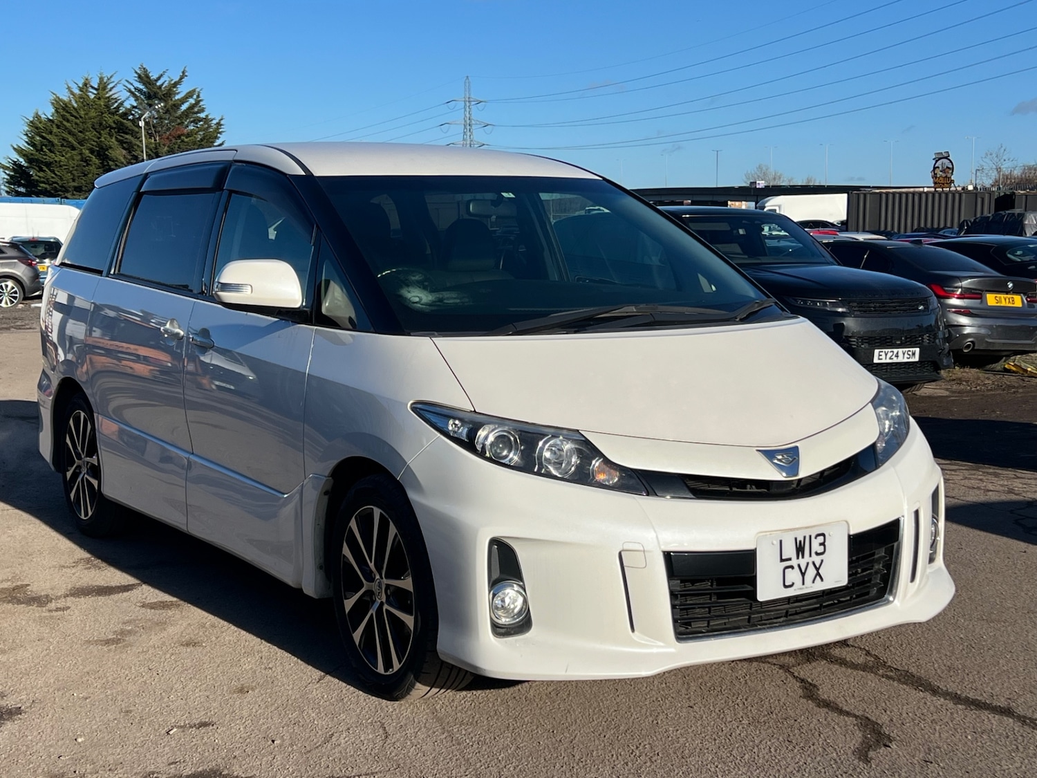Used Toyota Estima 2024 for sale - 76757409: Photo 2