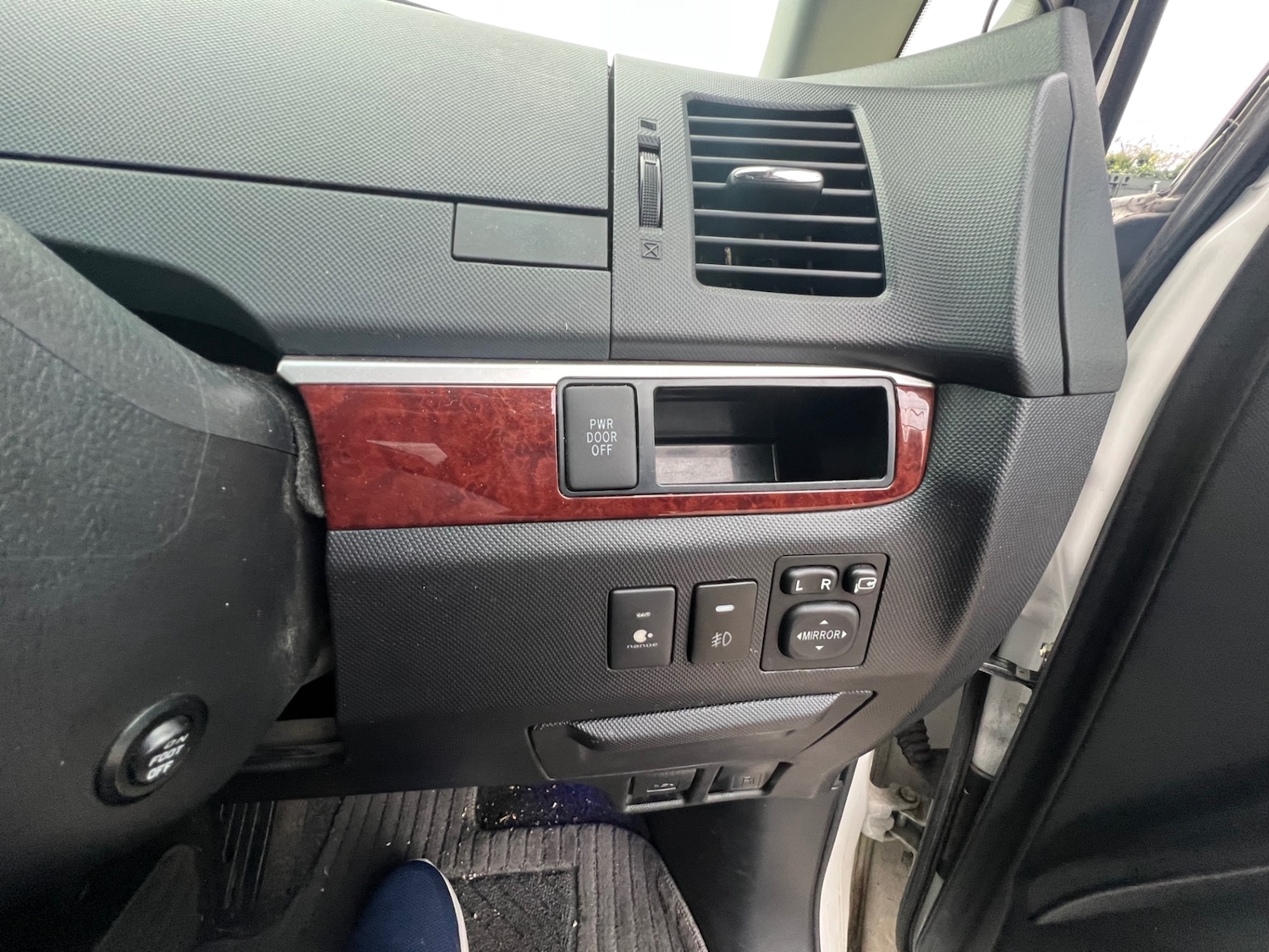 Used Toyota Estima 2024 for sale - 76757409: Photo 22