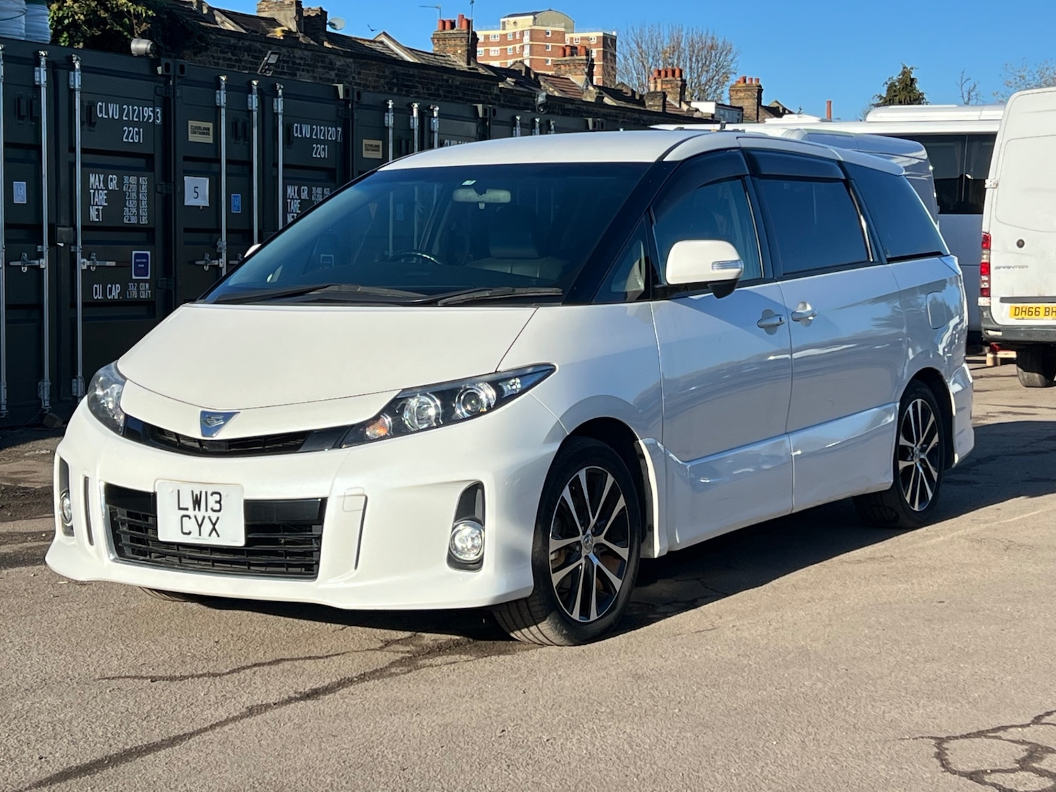 Used Toyota Estima 2024 for sale - 76757409: Photo 30