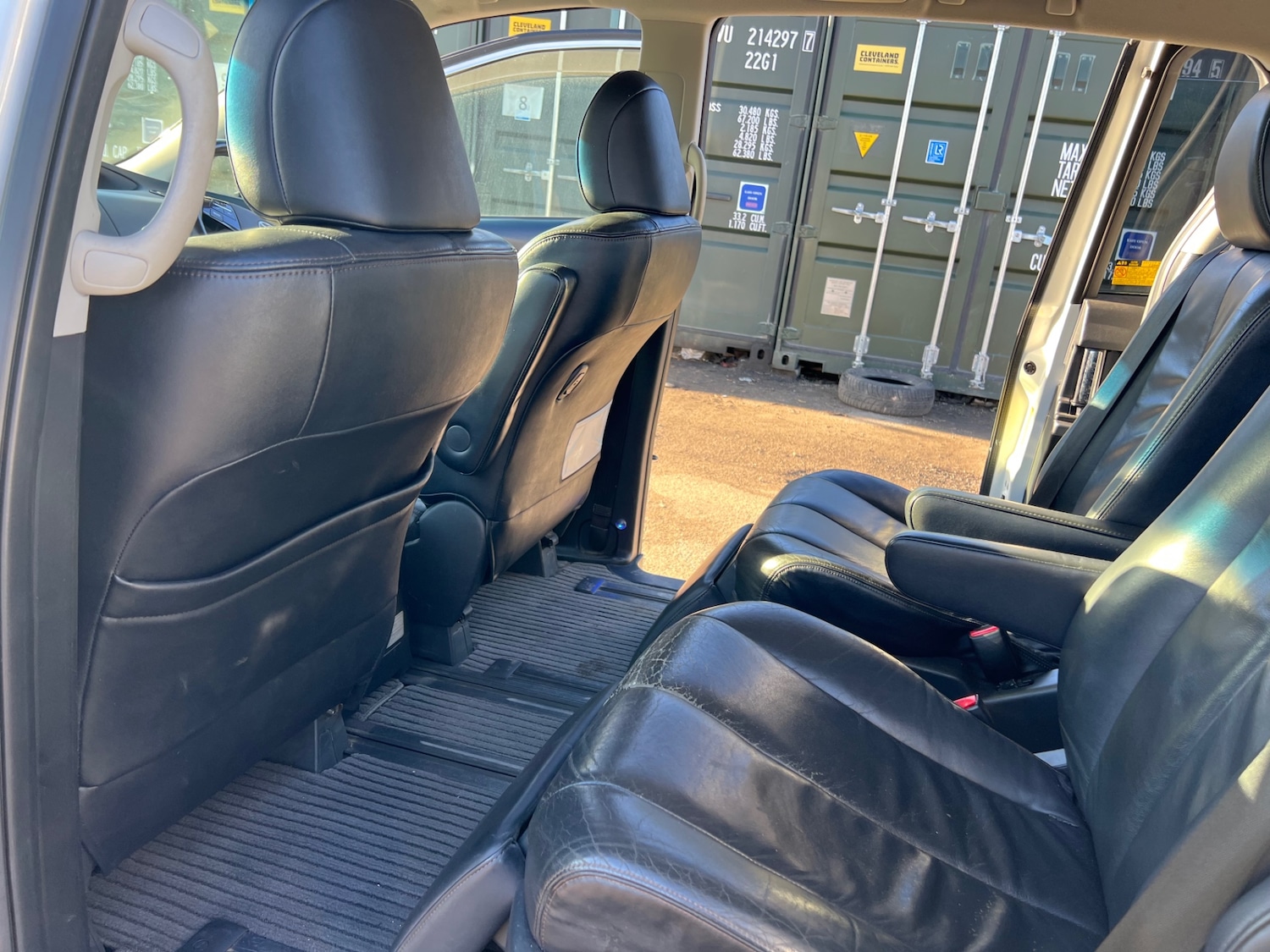 Used Toyota Estima 2024 for sale - 76757409: Photo 38