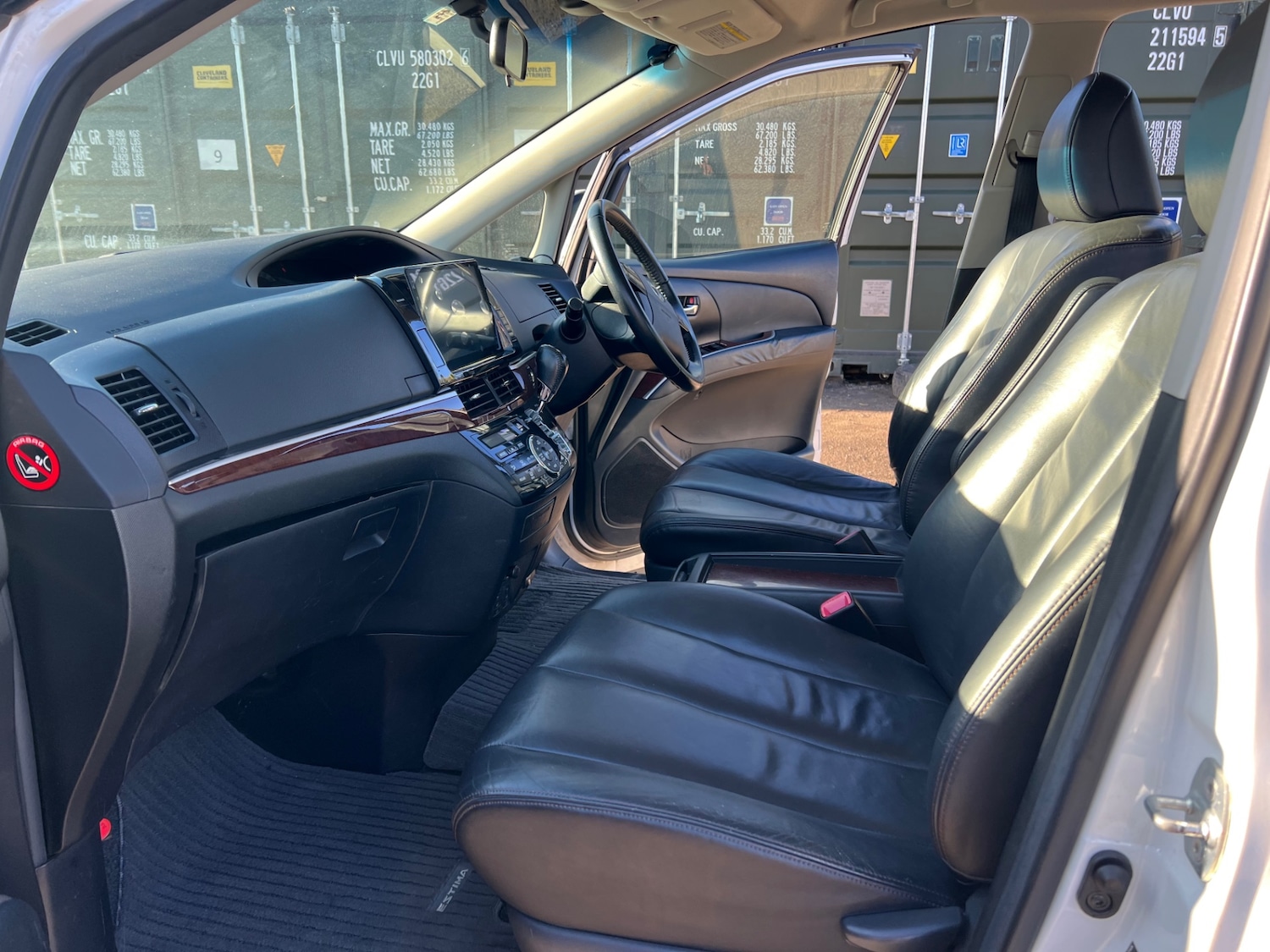 Used Toyota Estima 2024 for sale - 76757409: Photo 40