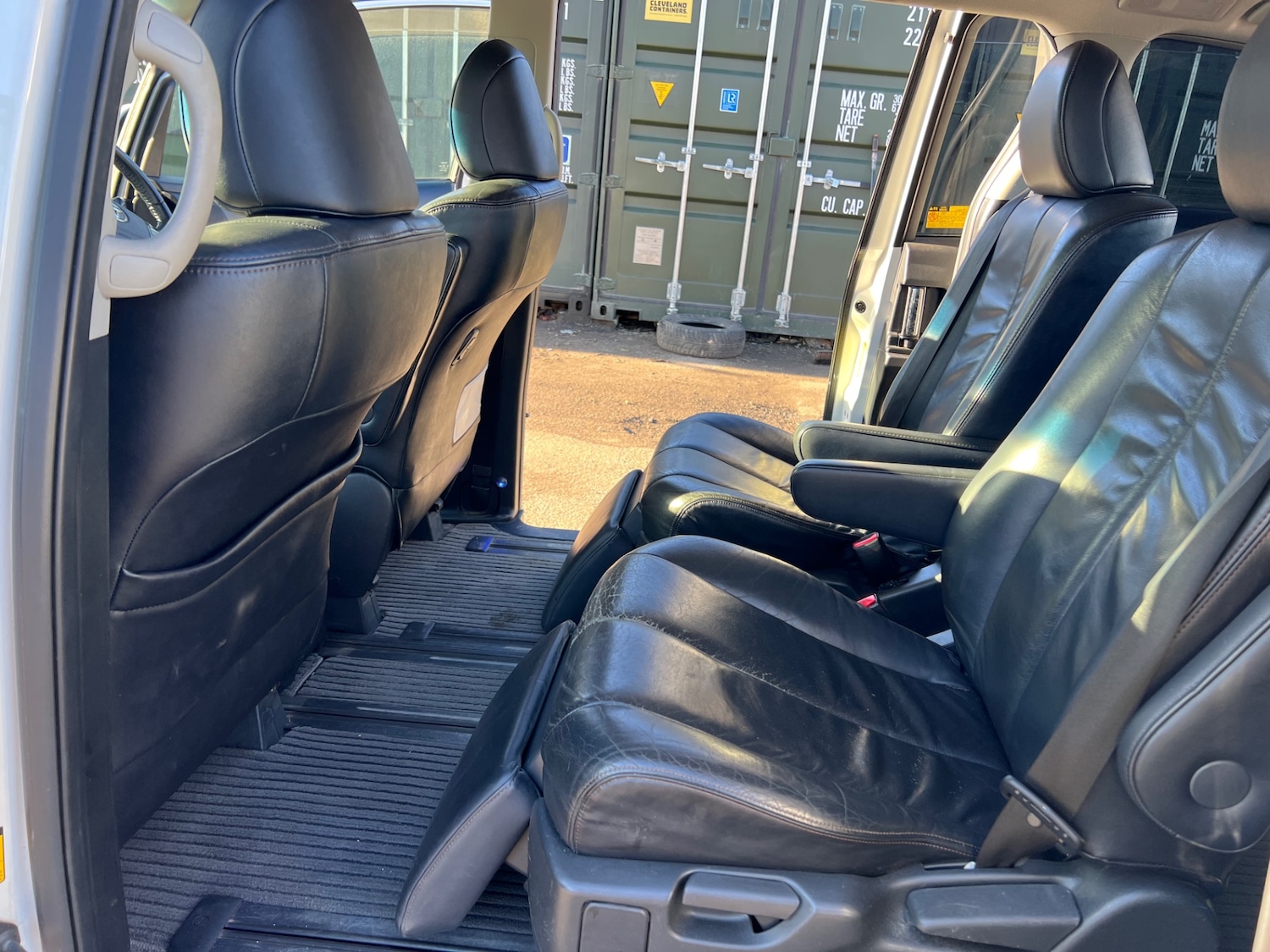 Used Toyota Estima 2024 for sale - 76757409: Photo 42