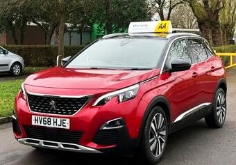 Used Peugeot 3008 2018 for sale - 77213272: Photo 3