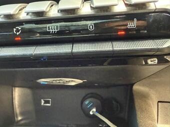 Used Peugeot 3008 2018 for sale - 77213272: Photo 40