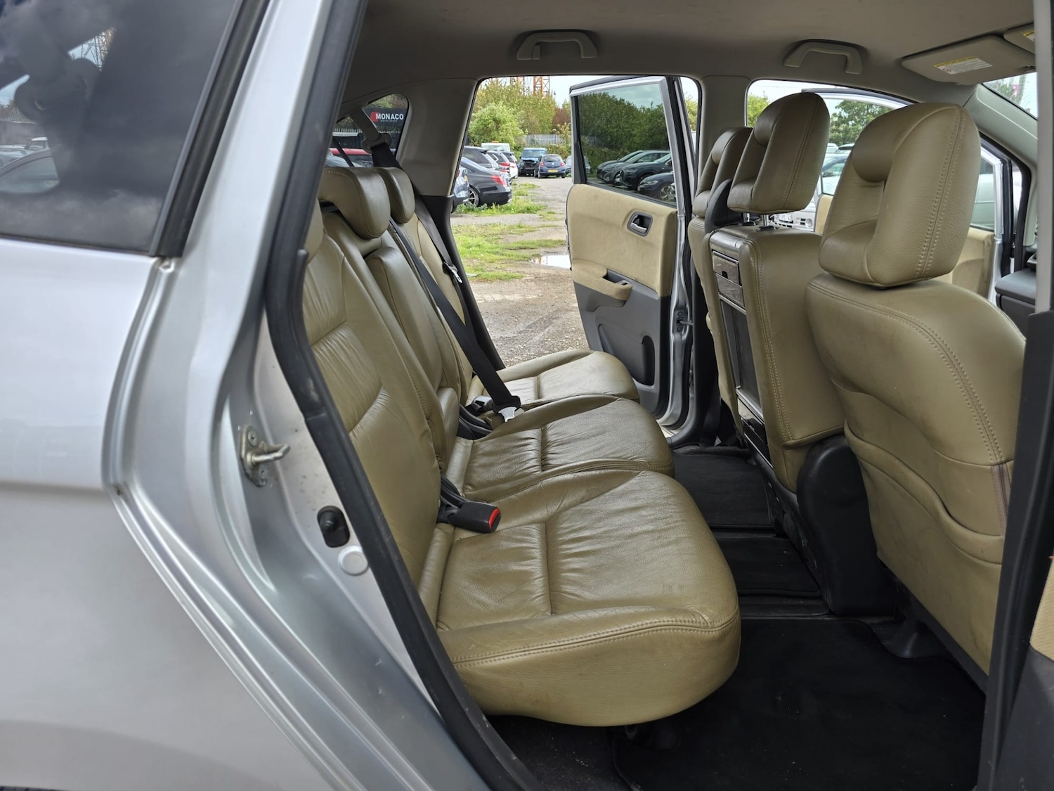 Used Honda FR-V 2009 for sale - 76142632: Photo 67
