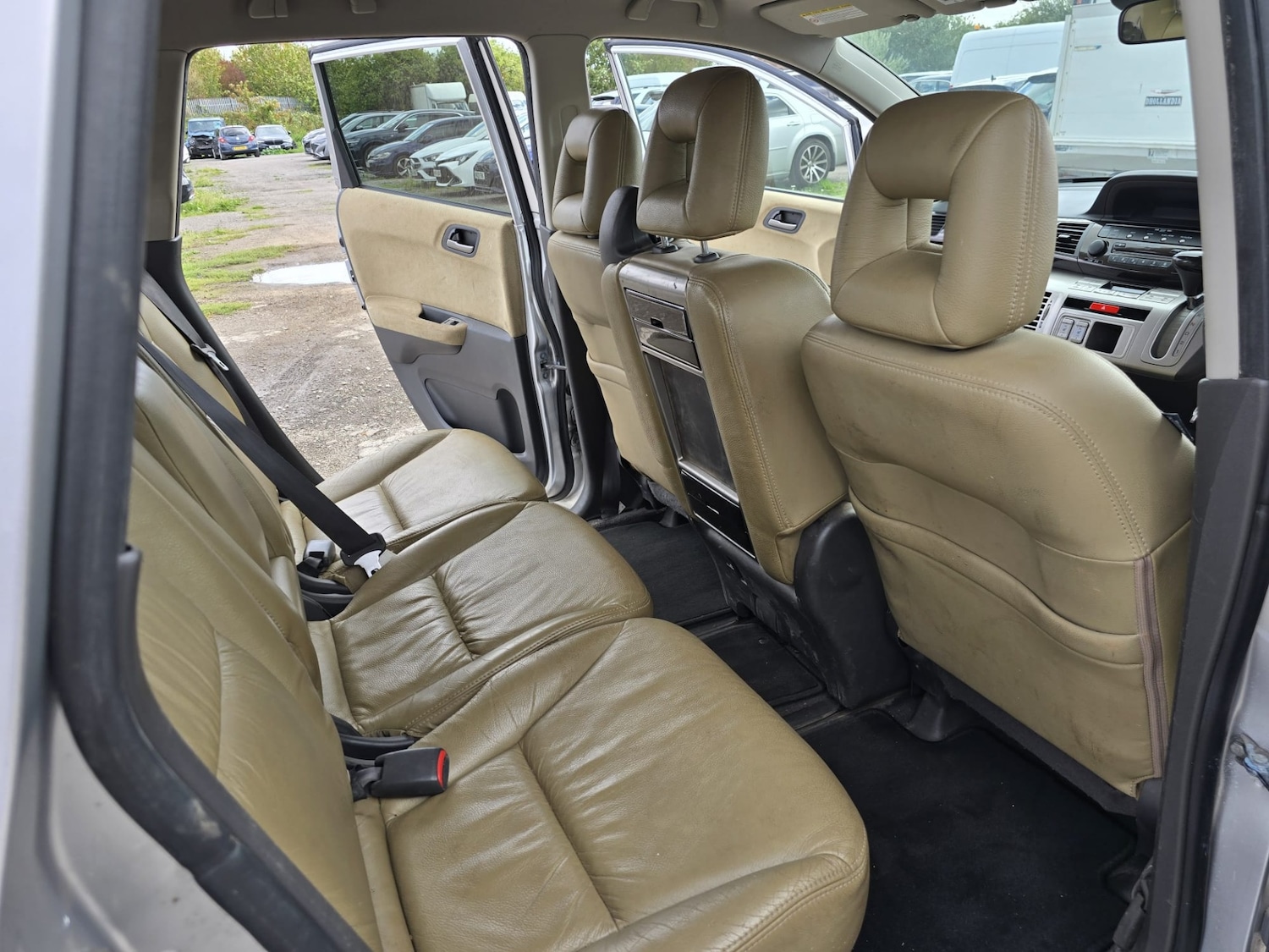 Used Honda FR-V 2009 for sale - 76142632: Photo 70