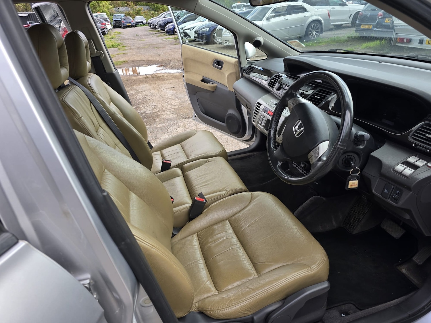 Used Honda FR-V 2009 for sale - 76142632: Photo 75