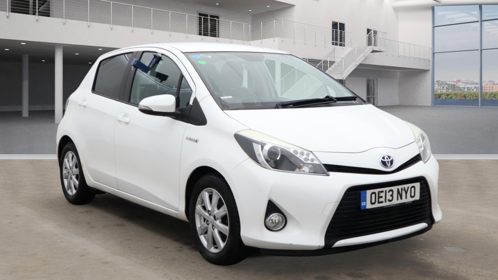 Used Toyota Yaris 2013 for sale - 76134642: Photo 1