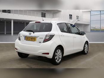 Used Toyota Yaris 2013 for sale - 76134642: Photo 4