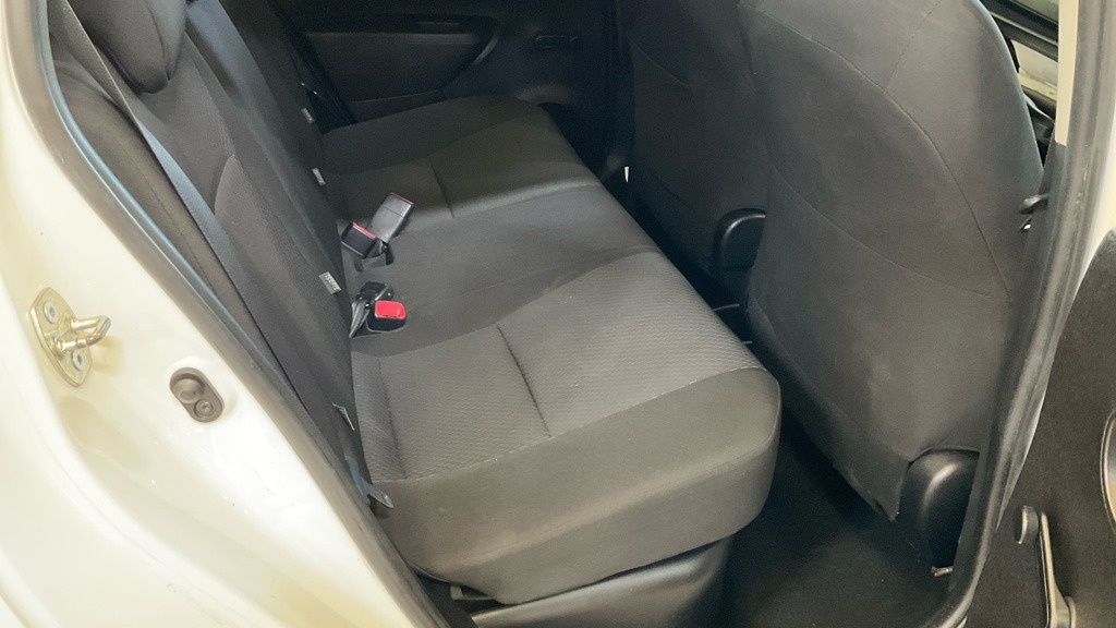 Used Toyota Yaris 2013 for sale - 76134642: Photo 8