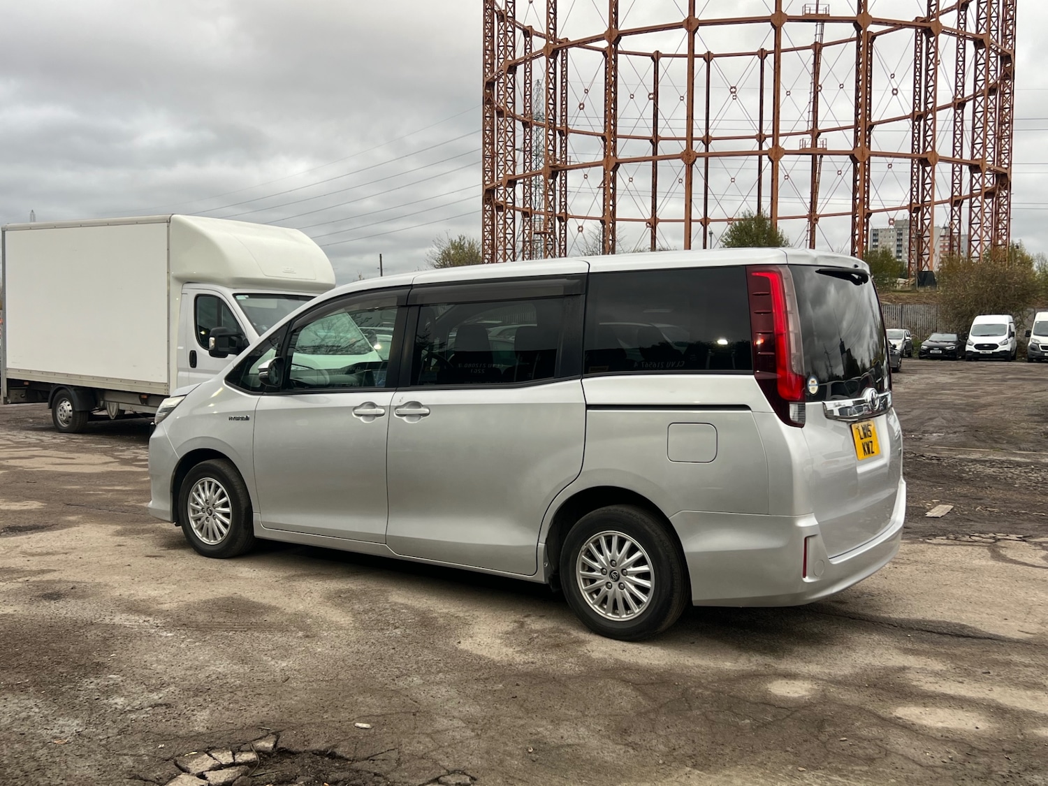 Used Toyota Noah 2025 for sale - 76722064: Photo 5