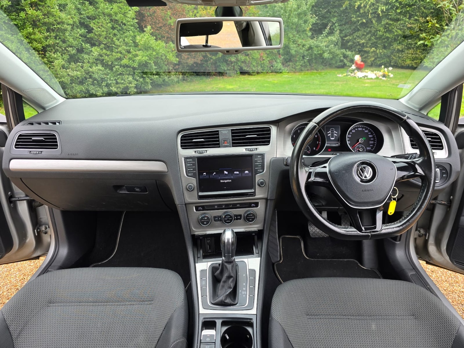 Used Volkswagen Golf 2025 for sale - 75845329: Photo 24