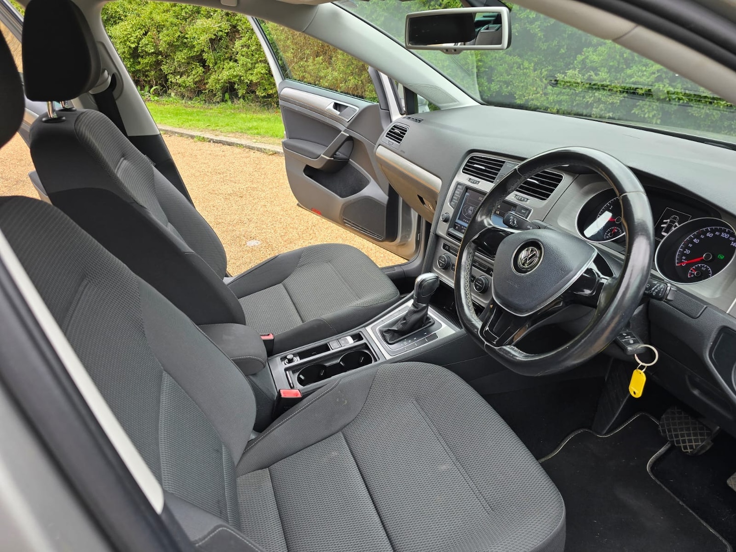 Used Volkswagen Golf 2025 for sale - 75845329: Photo 25