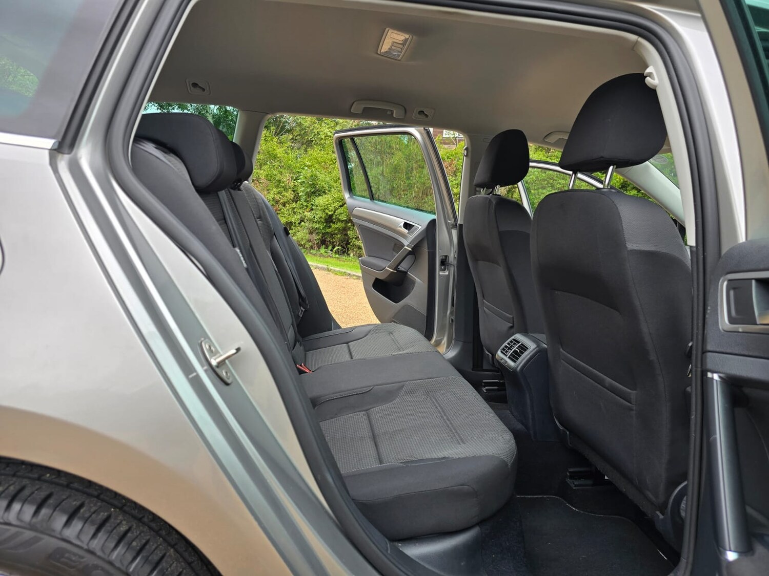 Used Volkswagen Golf 2025 for sale - 75845329: Photo 31