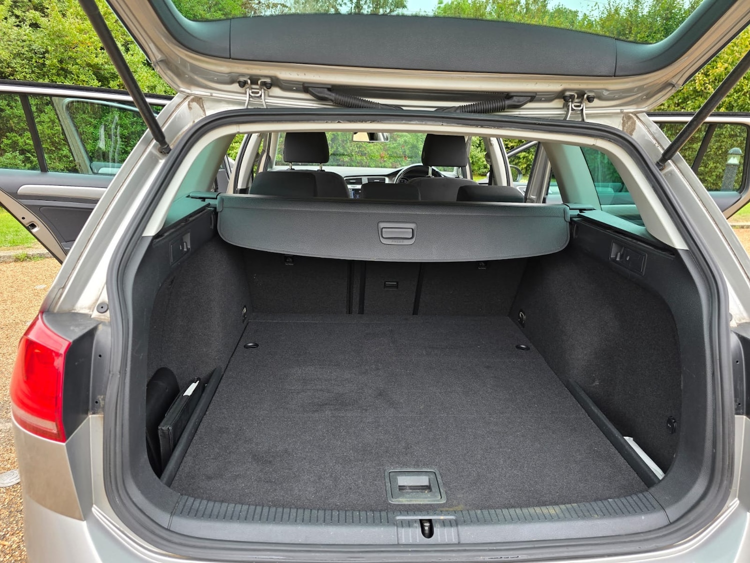 Used Volkswagen Golf 2025 for sale - 75845329: Photo 32