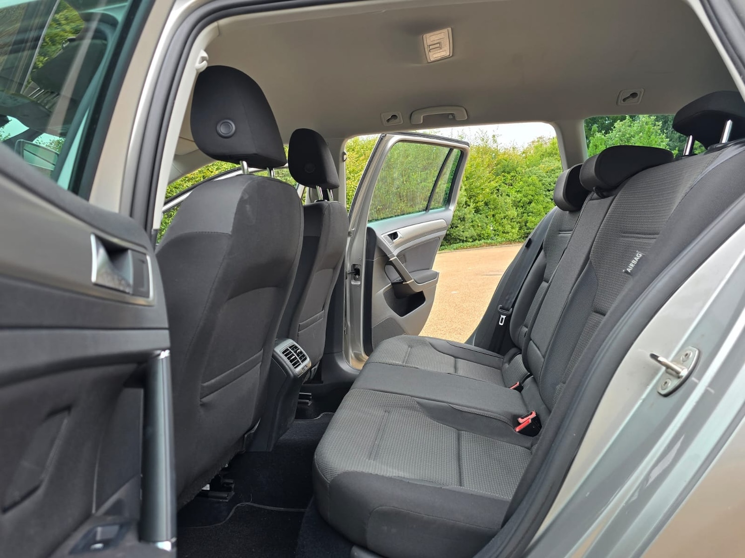 Used Volkswagen Golf 2025 for sale - 75845329: Photo 39