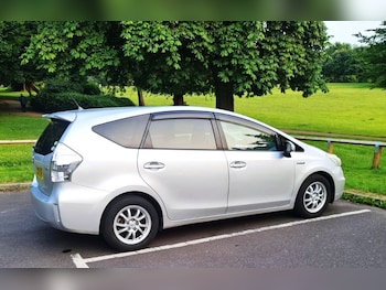 Used Toyota Prius 2012 for sale - 77083568: Photo