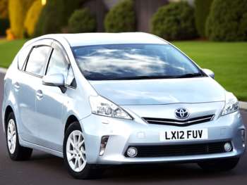 Used Toyota Prius+ 2012 for sale - 74717612: Photo