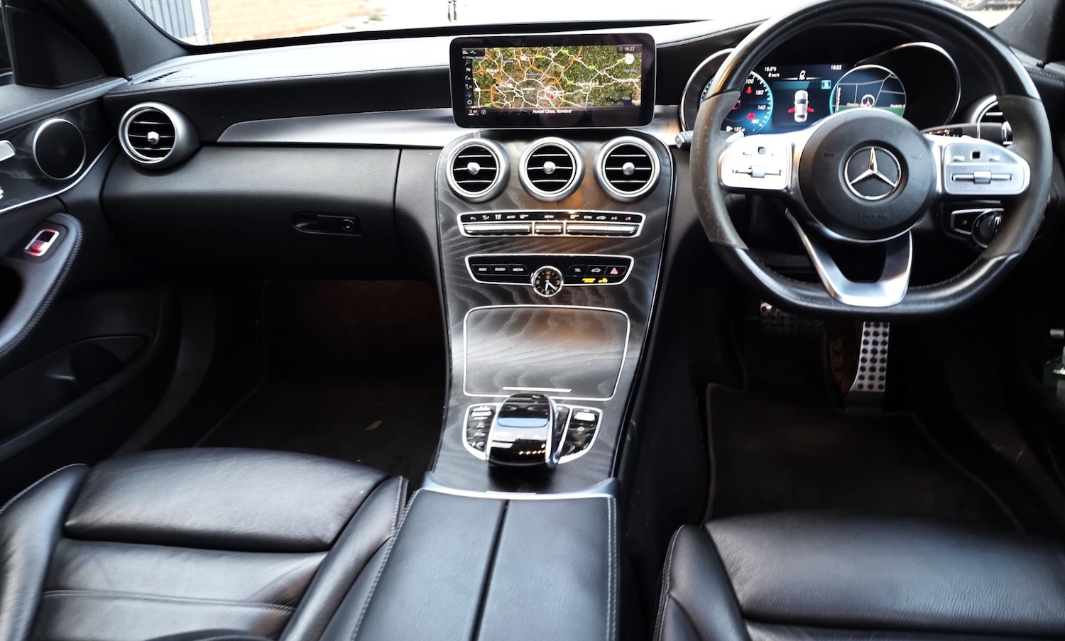 Used Mercedes-Benz C Class 2021 for sale - 76709187: Photo 17