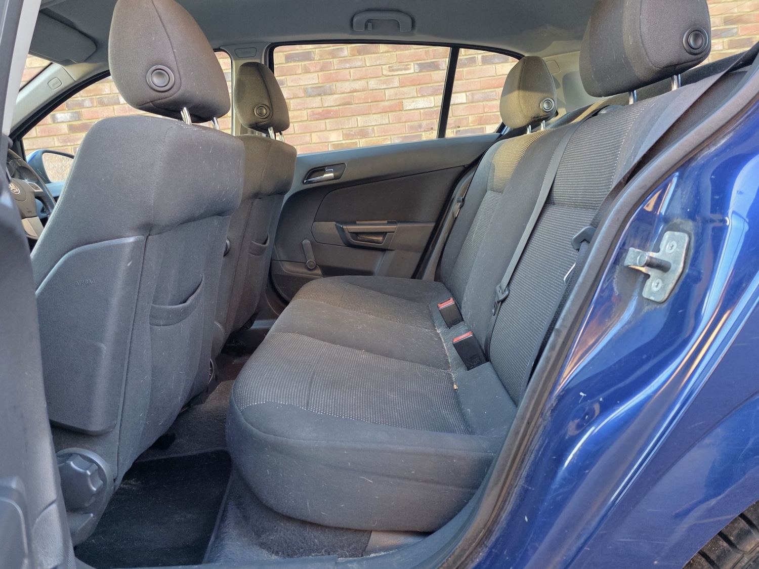 Used Vauxhall Astra 2010 for sale - 76656943: Photo 13