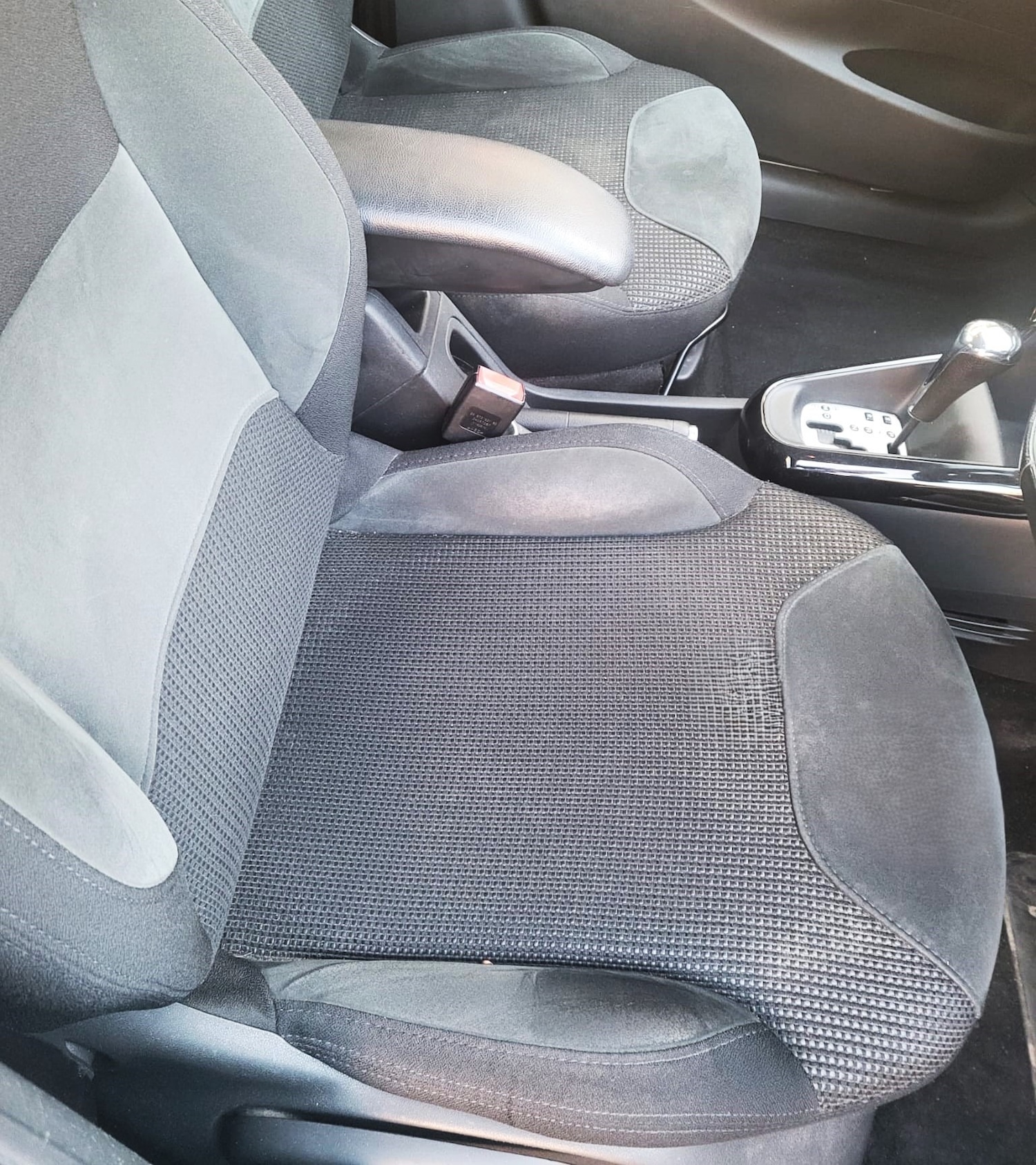 Used Citroen C3 2010 for sale - 76643817: Photo 16