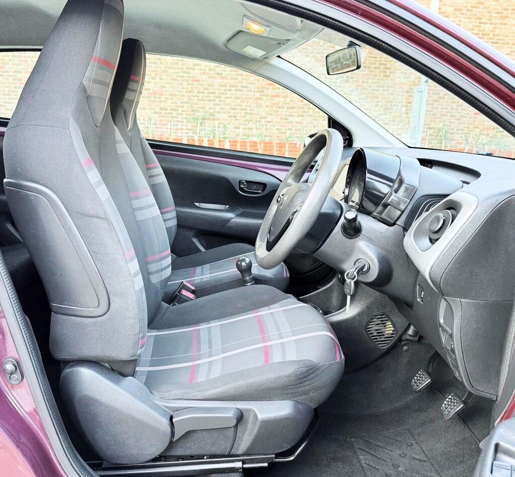 Used Peugeot 108 2015 for sale - 76444675: Photo 23