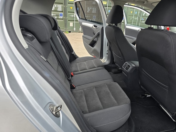 Used Volkswagen Golf 2012 for sale - 76268815: Photo 28