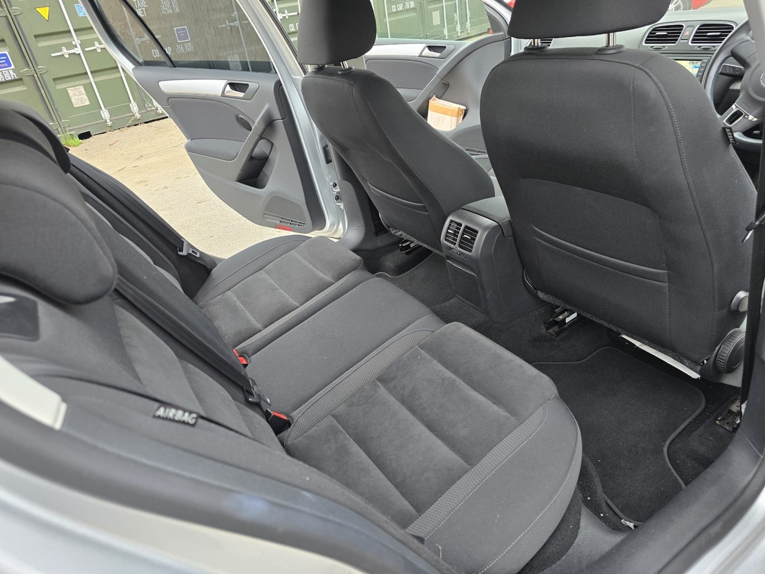 Used Volkswagen Golf 2012 for sale - 76268815: Photo 29