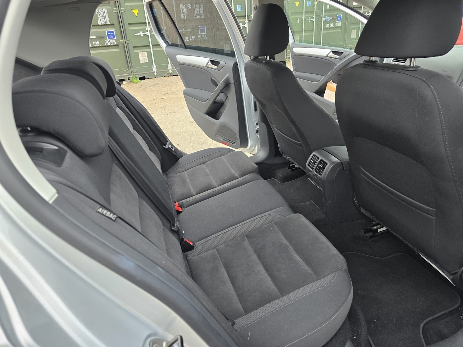 Used Volkswagen Golf 2012 for sale - 76268815: Photo 30