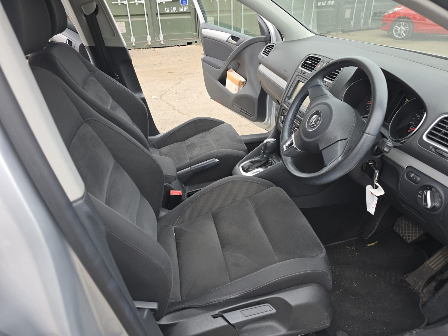 Used Volkswagen Golf 2012 for sale - 76268815: Photo 31