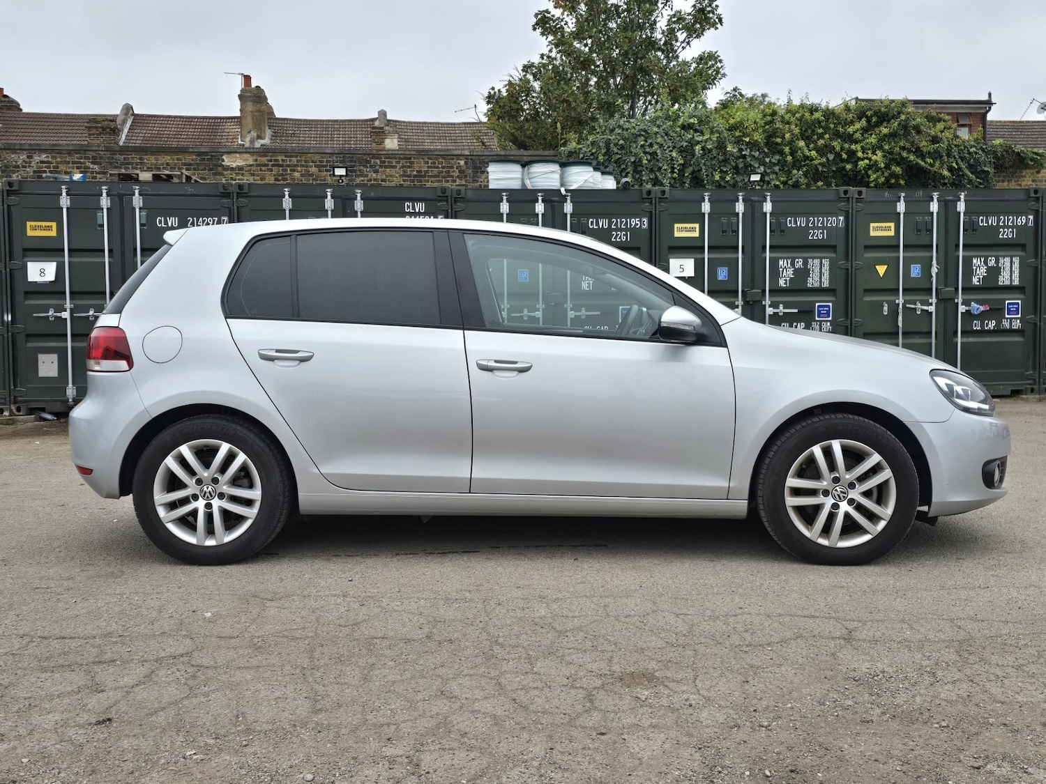 Used Volkswagen Golf 2012 for sale - 76268815: Photo 4