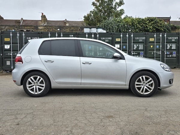 Used Volkswagen Golf 2012 for sale - 76268815: Photo 4