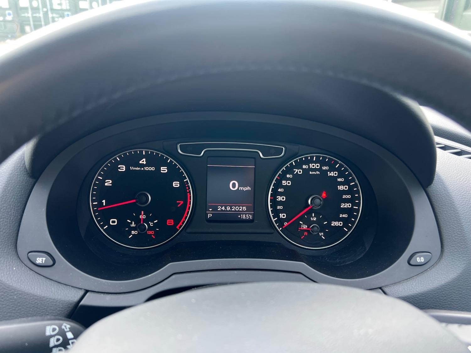 Used Audi Q3 2014 for sale - 76082933: Photo 18