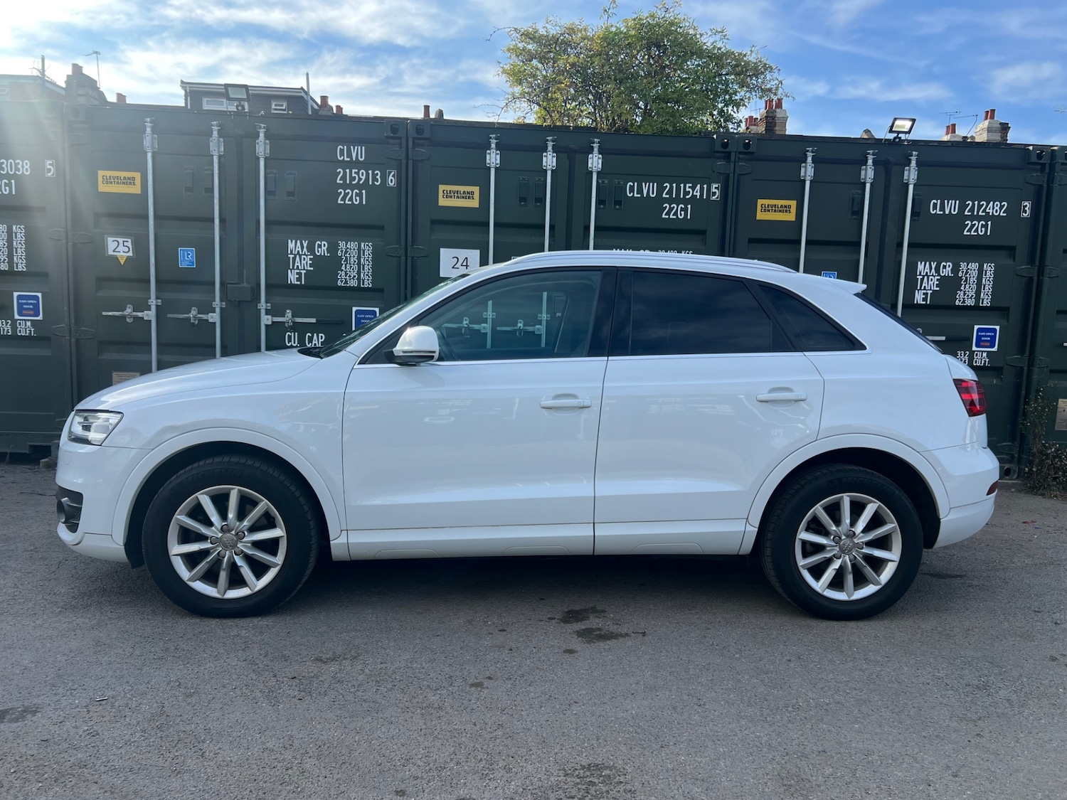 Used Audi Q3 2014 for sale - 76082933: Photo 6