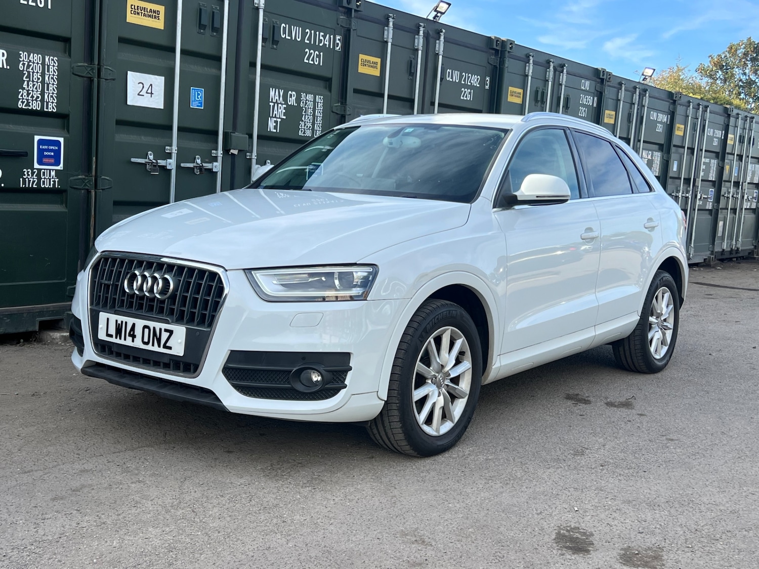 Used Audi Q3 2014 for sale - 76082933: Photo 8