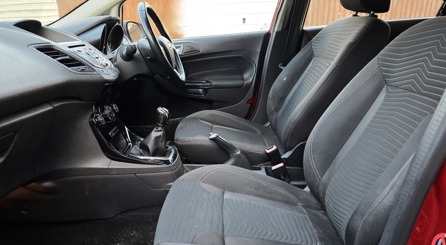 Used Ford Fiesta 2015 for sale - 76935513: Photo 45